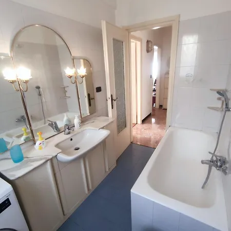 La Casa Di Vittoria Apartment *